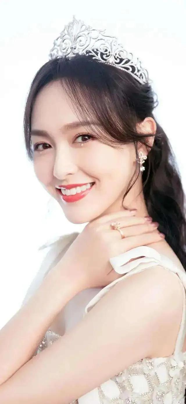 唐嫣：高清壁纸