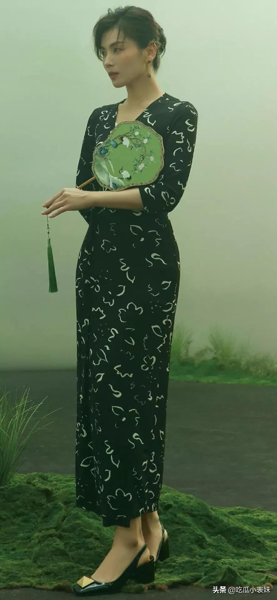 刘涛迷人美照，衣着光鲜，靓丽时尚，真的很美