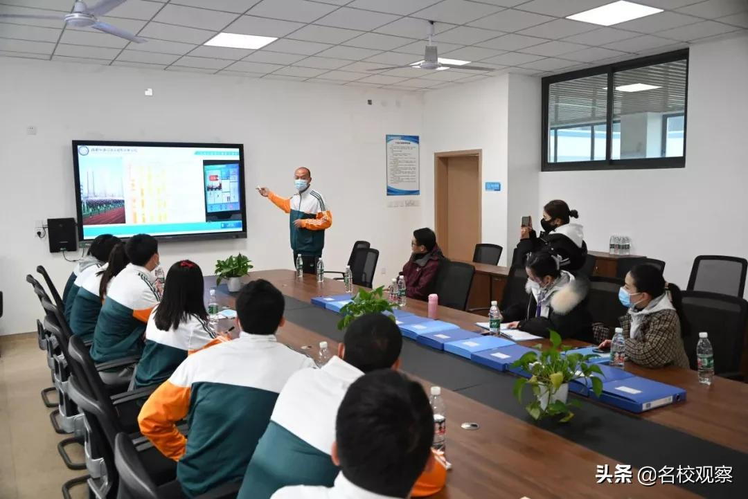 精彩新世纪，师生联动大课间，阳光体育六十分