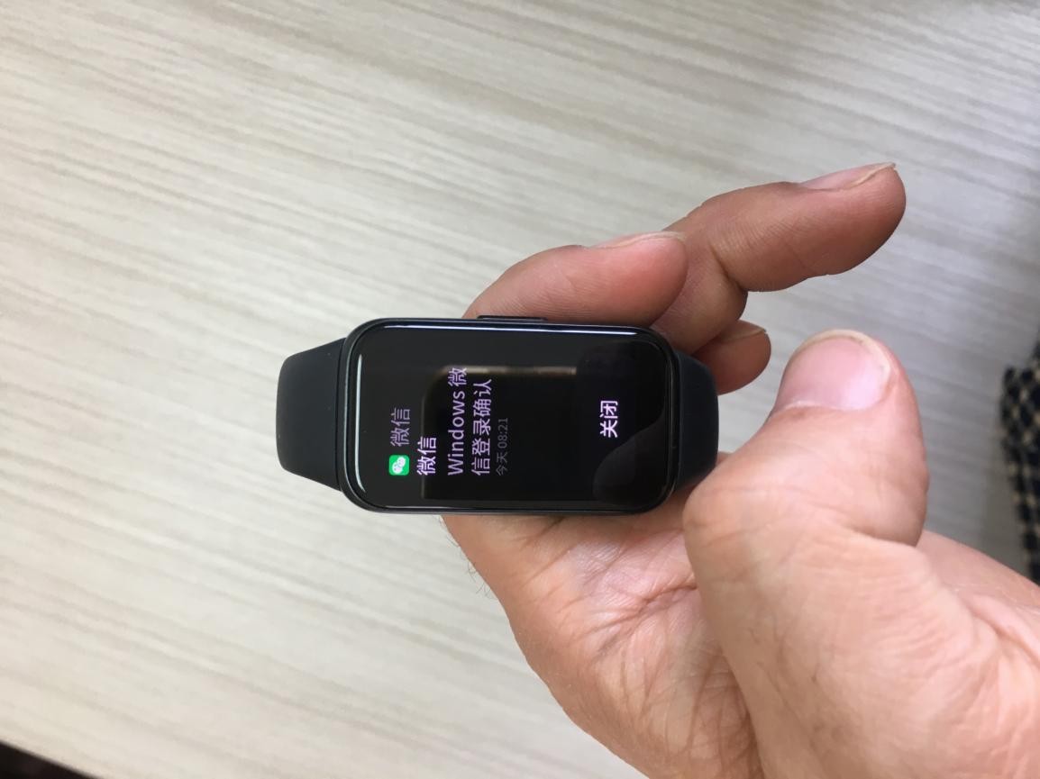 智能健康手环测血压，健康手环有什么功能，健康手环哪个牌子好？