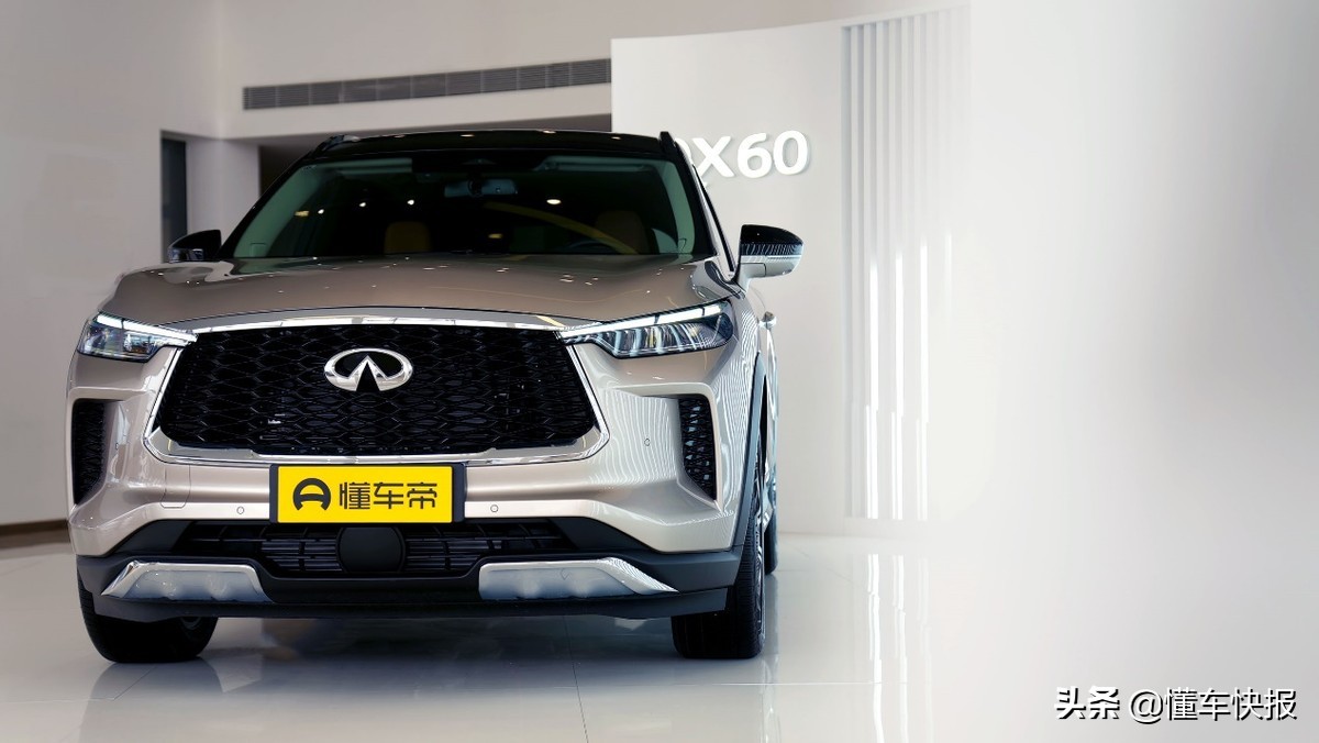 现代东方豪华，售价39.98万元起，一代英菲尼迪QX60实拍解析