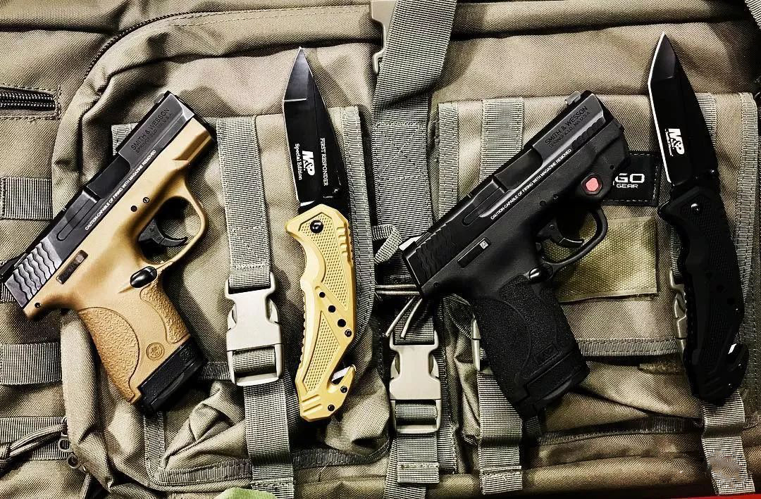 "北极狐"雇佣兵的20种轻武器,都是世界最顶尖的枪支