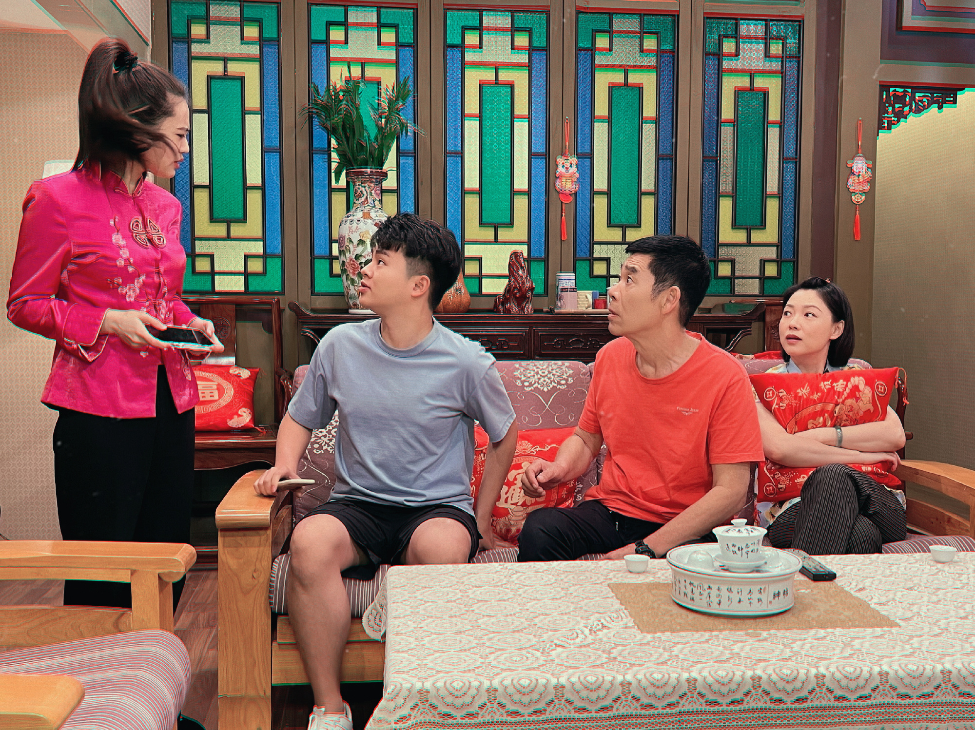 在过去的一年里,康天佑可以说是爱情,学业,事业,家