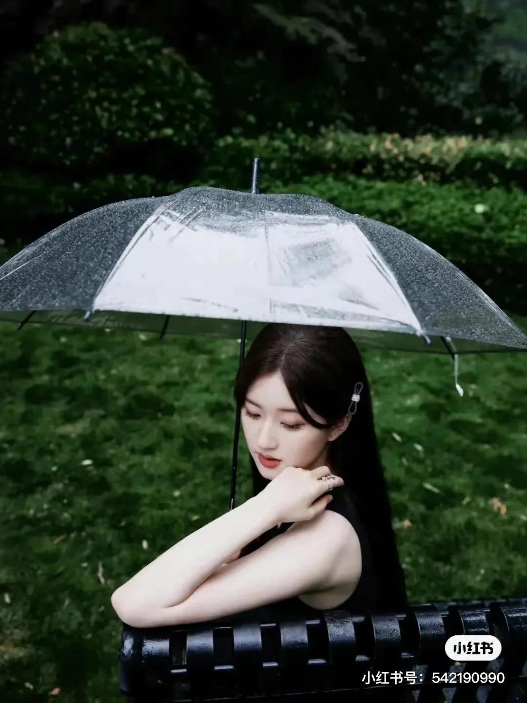 张天爱、杨幂杂志大片，清纯唯美，炫彩多姿