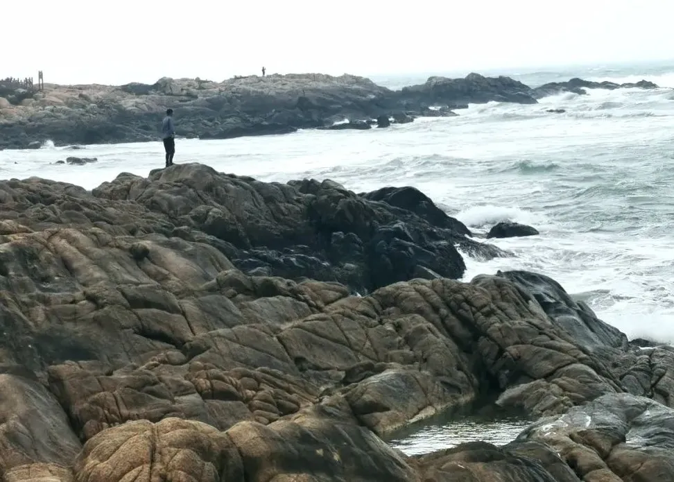 海南西线宝藏度假地，拥有媲美三亚的海景，物价却特别便宜