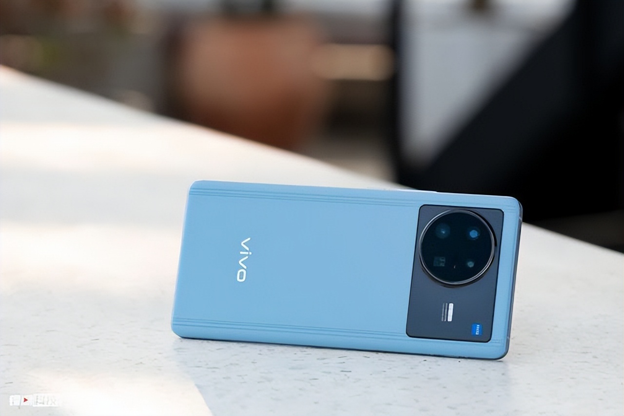 2022年买国产手机考虑这三款，流畅使用五年不卡顿