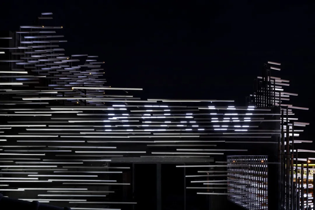 泰国现代铝博物馆,建筑形如“刺猬”