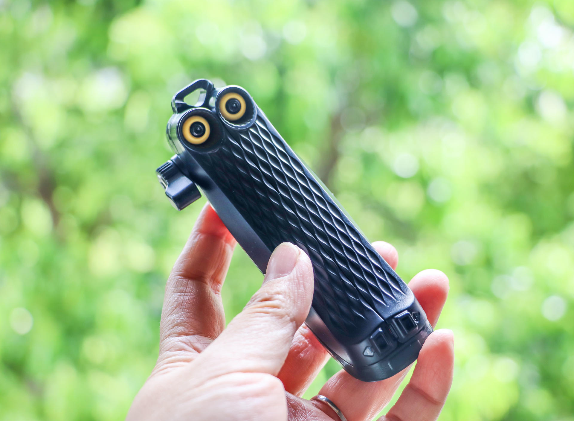 追劇直播一支搞定，口袋里的自拍神器！富圖寶貓頭鷹手機(jī)支架體驗(yàn)