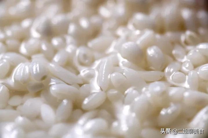 在家自酿米酒，牢记这7个技巧出酒多，味道醇，放一年都坏不了