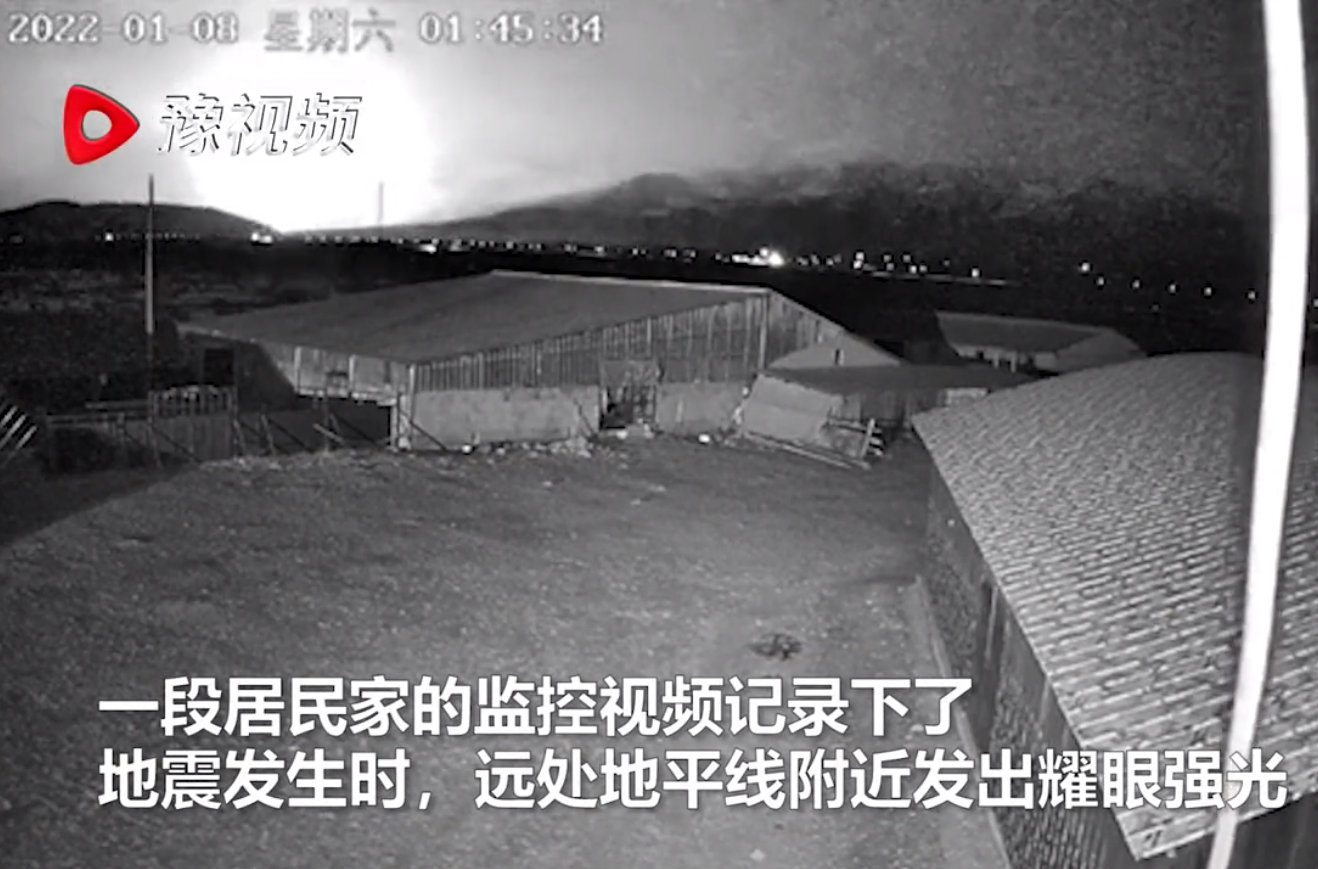 青海6.9级地震前1秒，为何有强光闪爆地平线？牛群惊跳逃跑