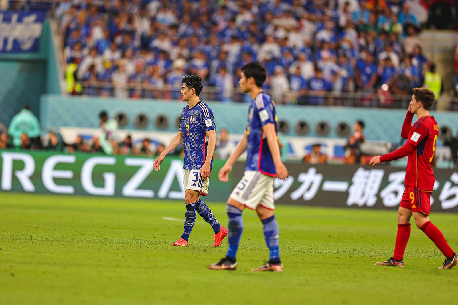 2022中国男足战绩（1-1！国足爆冷逼平世界杯16强，踢日本队2场仅输3球，尽力了）