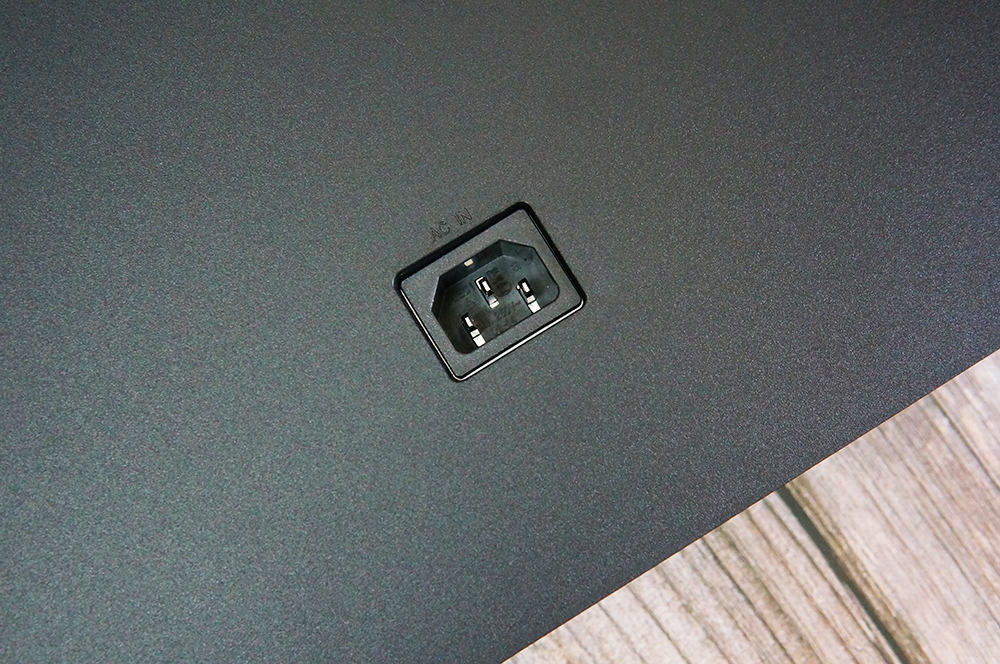 娛樂，還是大屏爽！泰坦軍團P40UG顯示器體驗