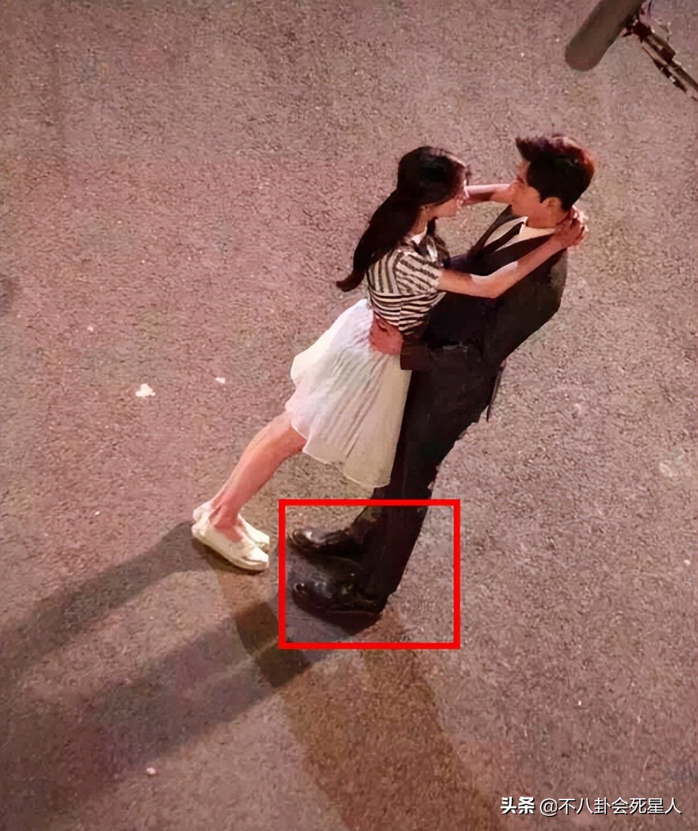 单看脸惊艳帅气，一看全身就秒垮掉，这些男星被身高害惨了