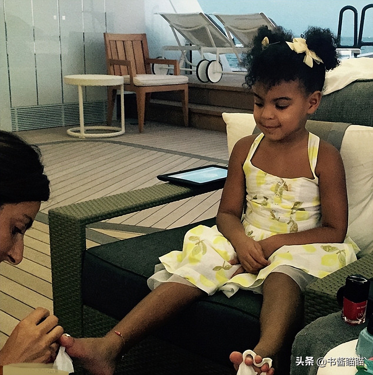 碧昂丝10岁女儿仿佛印钱机器，净资产高达8千万，越长越个性