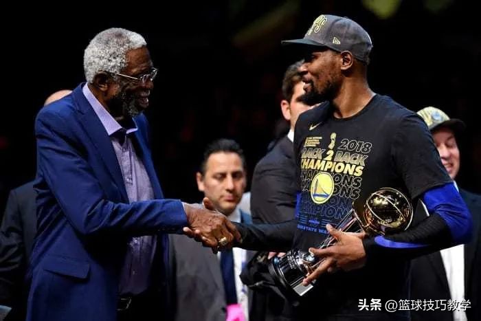 nba死了的球星(NBA名宿指环王比尔拉塞尔安详离世！享年88岁！再见了永远的传奇)