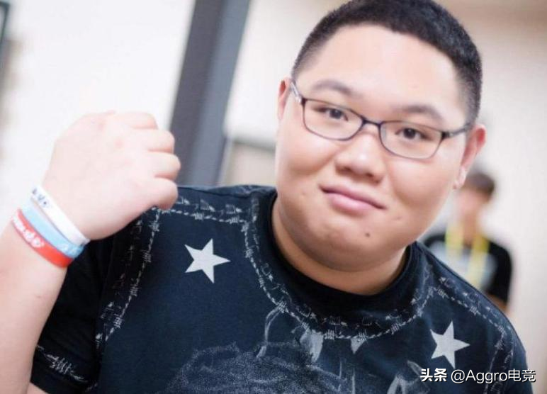 PDD也顶不住了？Tabe结婚份子钱只随1999，直言行业不景气穷了