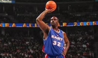 nba為什么禁用戰術（憑一己之力改變NBA規則！奧尼爾的砍鯊戰術，易建聯哈登也上榜）