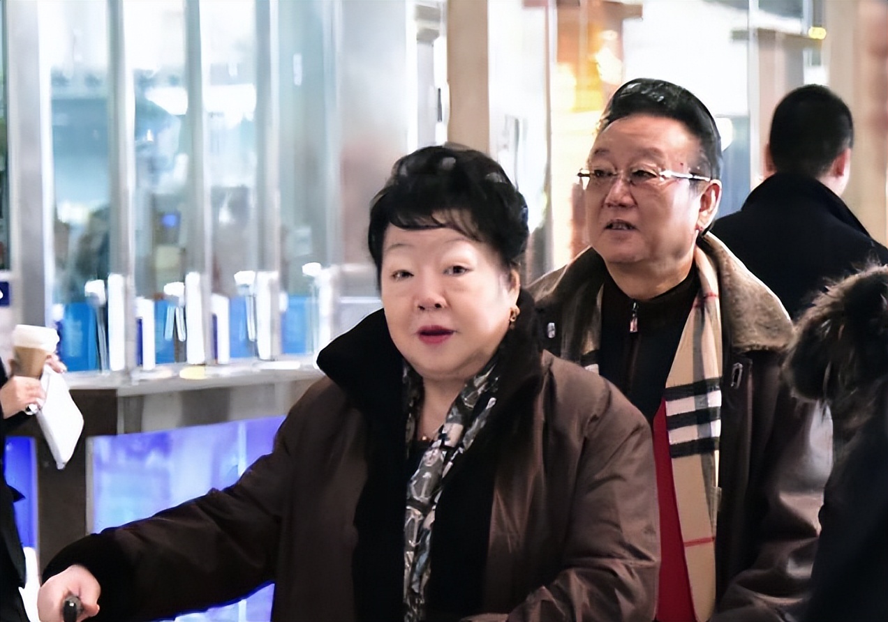 蒋大为：在国外坐吃山空，回国内被排挤被诈骗，为女儿买房太心酸