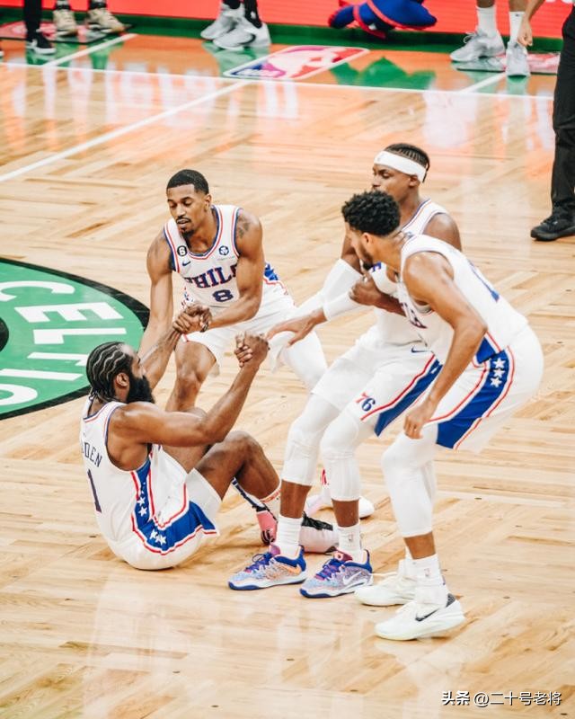 NBA揭幕战中(NBA揭幕战是探花的狂欢，5个探花有3个砍下35分，绿军少年却老成)