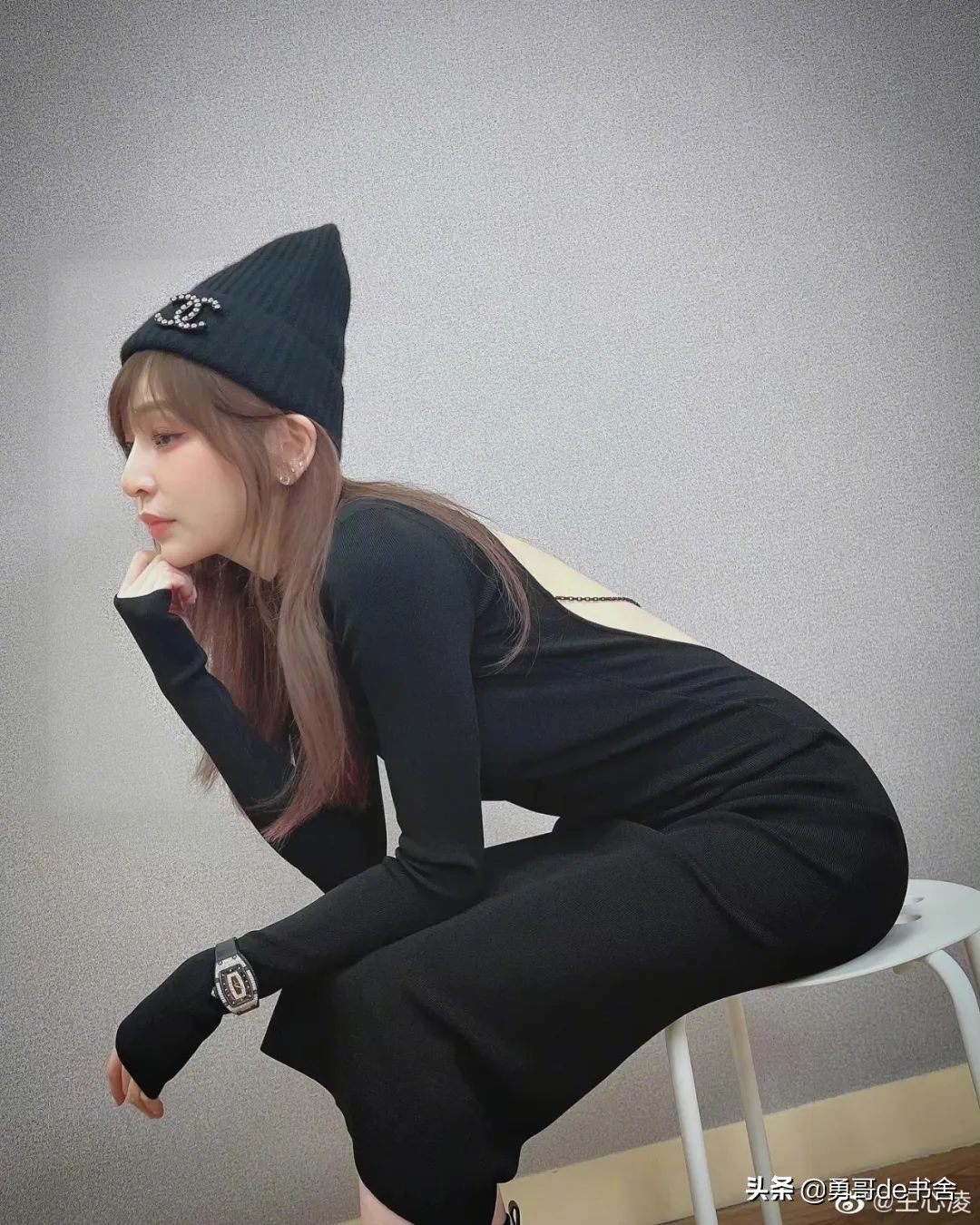 王心凌7位数名表上热搜，台北上亿豪宅首曝光，姐不是白红的