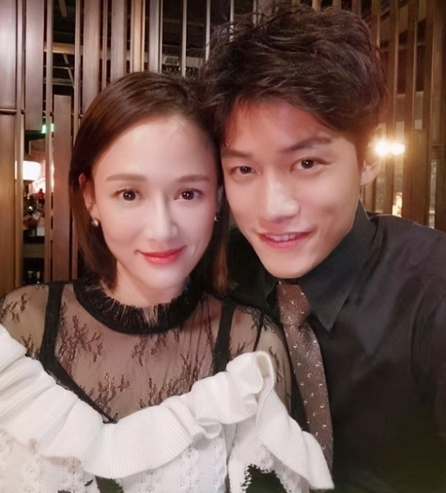 Alan下厨为老婆做美食，陈乔恩晒照高调秀恩爱，婚后被宠成公主