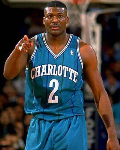 nba一共有哪些人（NBA第一大姓氏！前后誕生68位NBA球員，五個最強球星組隊隨便奪冠）