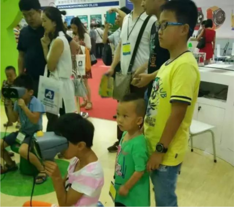 儿童也许比成人更需要虚拟现实VR