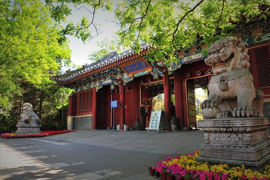 广西“考霸”吴善柳：参加10次高考，放弃北大考上清华，后来怎样