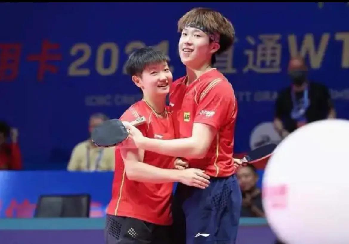 孙颖莎安慰王楚钦（孙颖莎回忆和王楚钦的夺冠历程，友情源于精神上的支持）