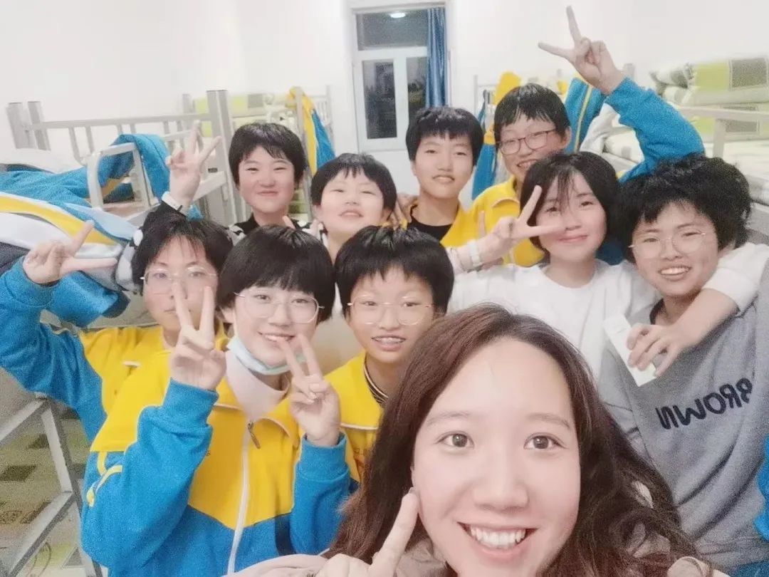 那就淺淺凡爾賽一下吧