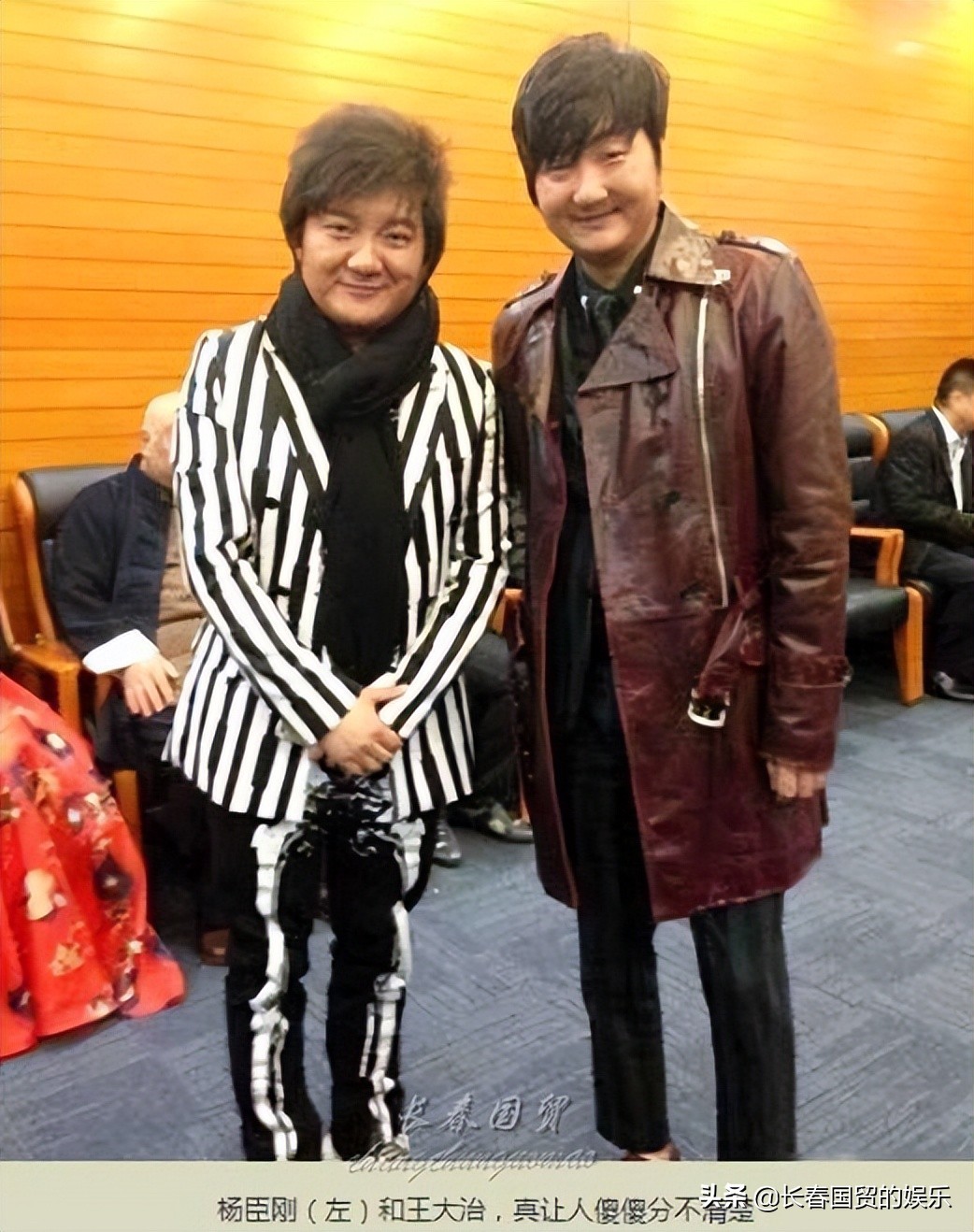 三位男明星堪称“娱乐圈三胞胎”，网友：连他们本人都分不清