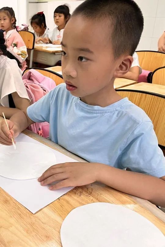 成都高新区朝阳小学深入开展二十四节气之小满有关活动