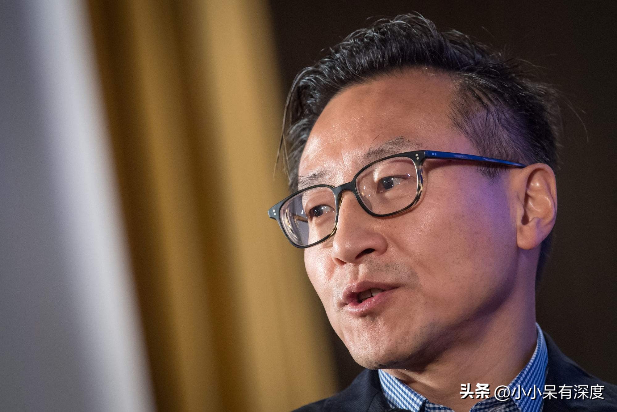 蔡崇信一家五口的全家福,蔡崇信和马云,一动一静的最佳搭档!