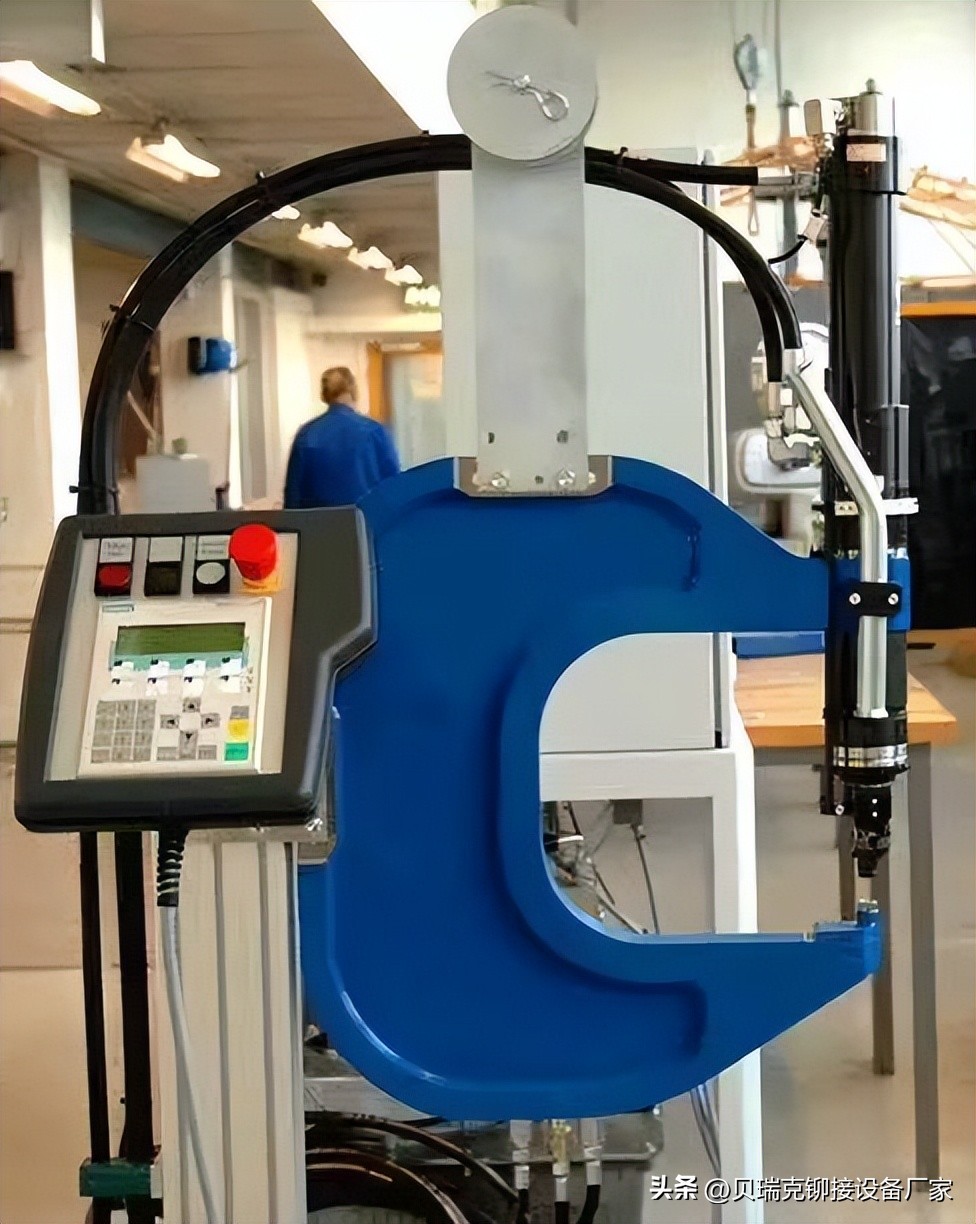 大学科研SPR铆接设备，贝瑞克教学科研自冲铆接机 - 液压汇