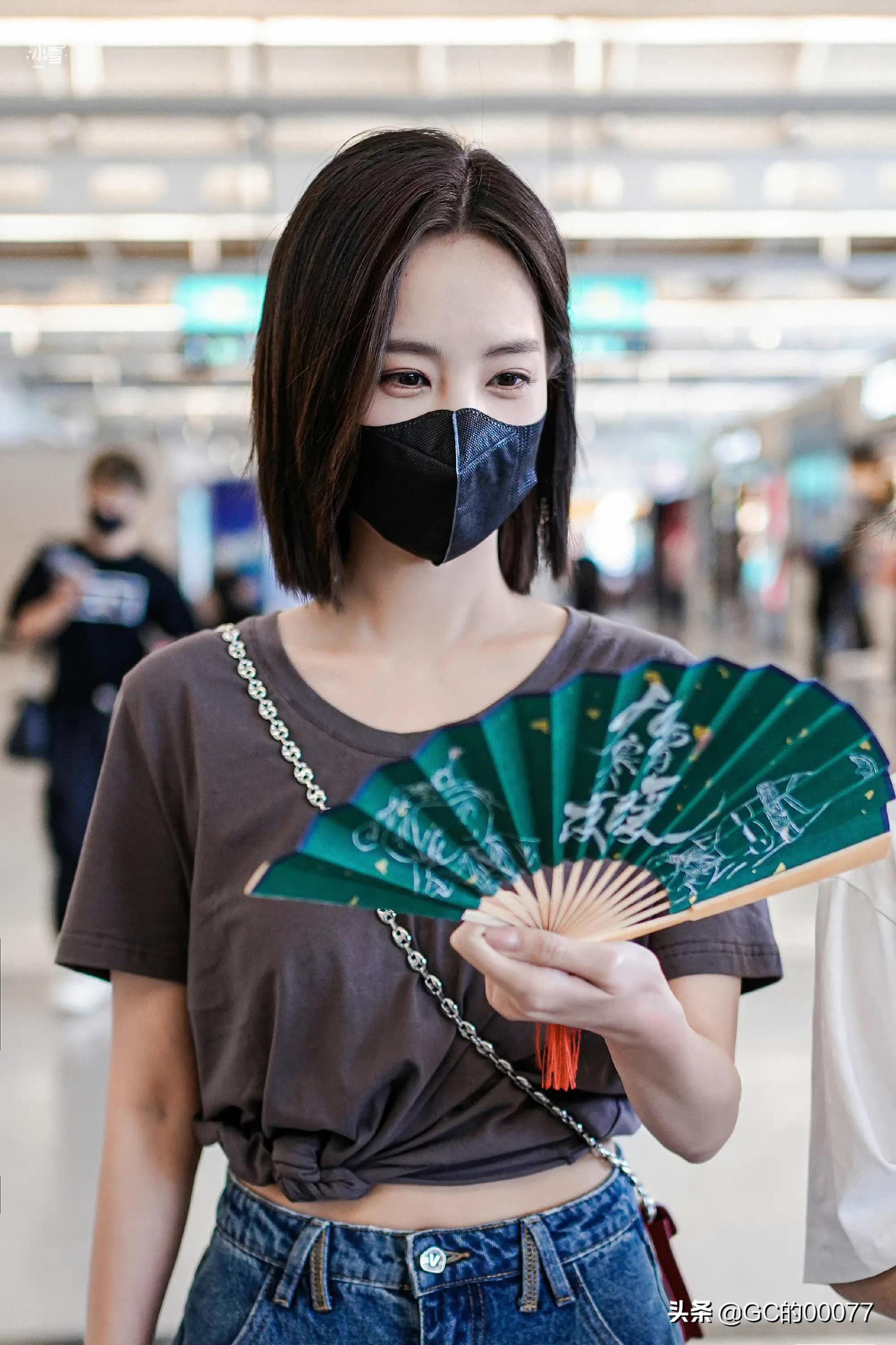 明星图片李一桐