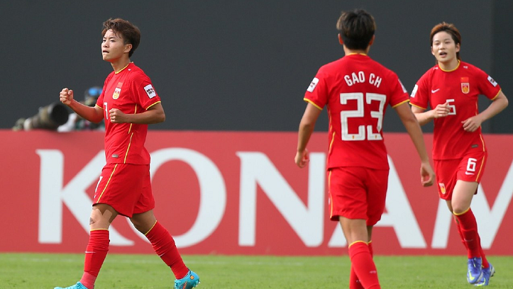 中国女足日本足(平历史最佳！中国女足0-0日本队，1胜2平夺亚军，日本队成功卫冕)