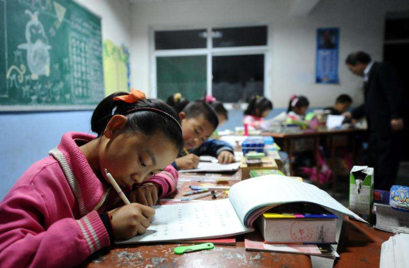 冬季课后服务面临“尴尬”，部分地区已宣布暂停，费用如数退回