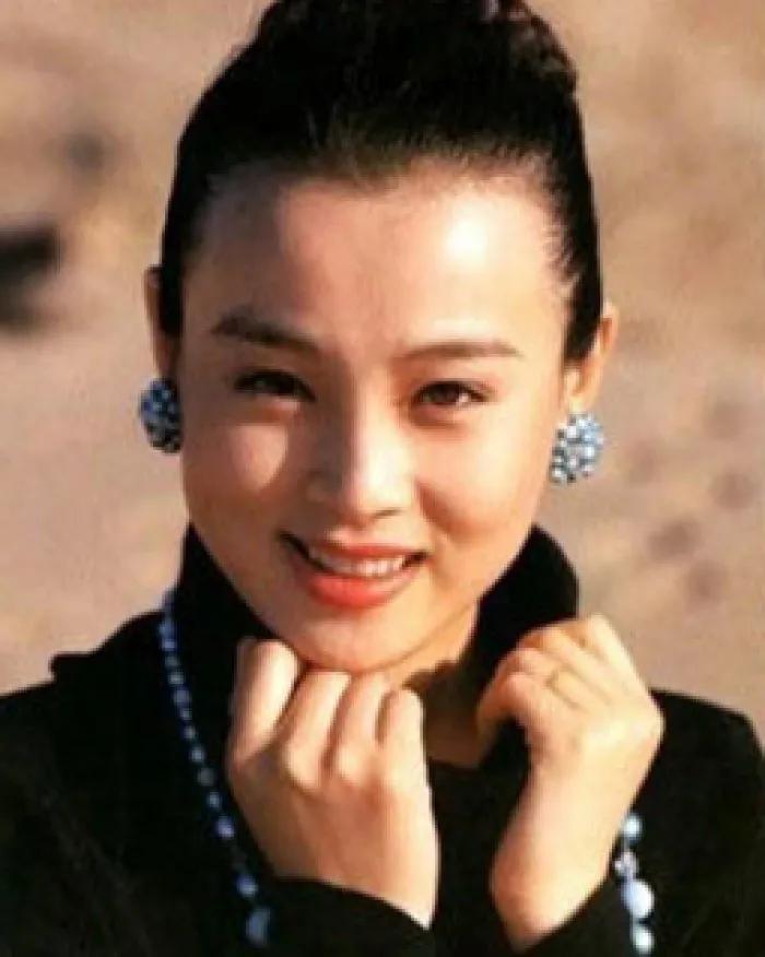 八九十年代的绝色明星赵明明