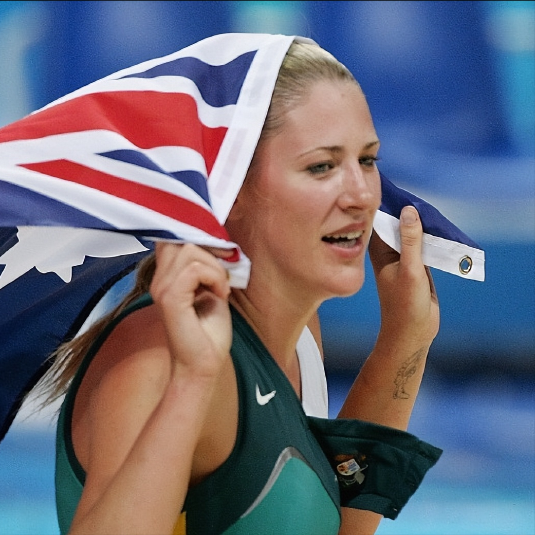 如果中国女篮能在明天的比赛中顺利击败法国,那就将杀进半决赛.