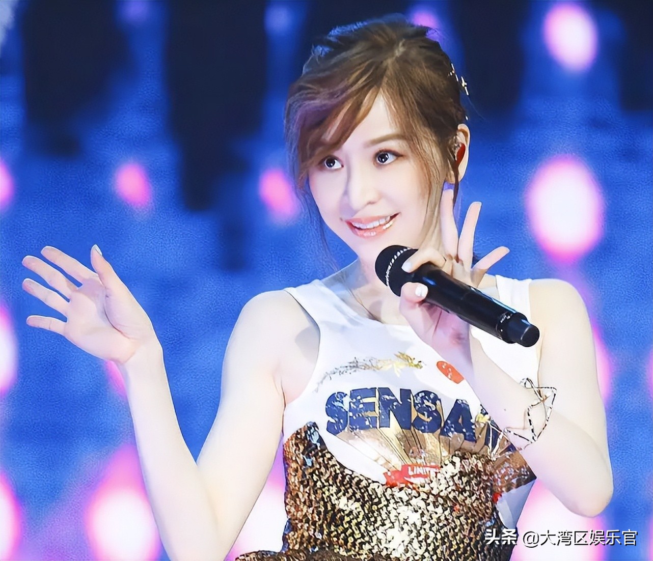 浪姐3《星星点灯》被吐槽歌没选好，还不适合跳舞？没得选才用它