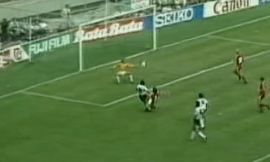 足球上一次参加世界杯的球队（除了八冠和五亚之外，还有哪些球队打进了世界杯的四强？）