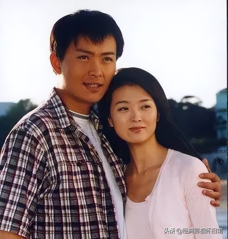 从古装走到时装的三对儿荧幕情侣，有的让人意难平，有的却很甜