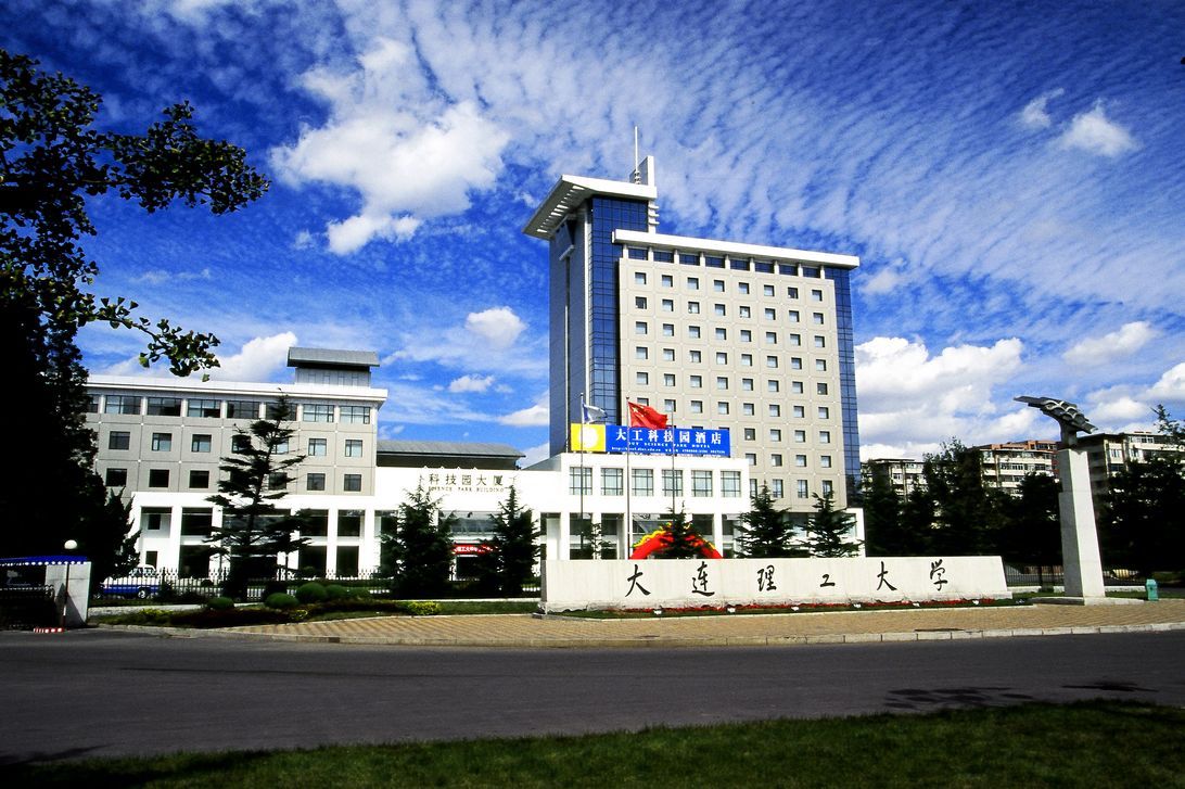 七个工商管理类专业，性质有总也有分，就业方向分两种