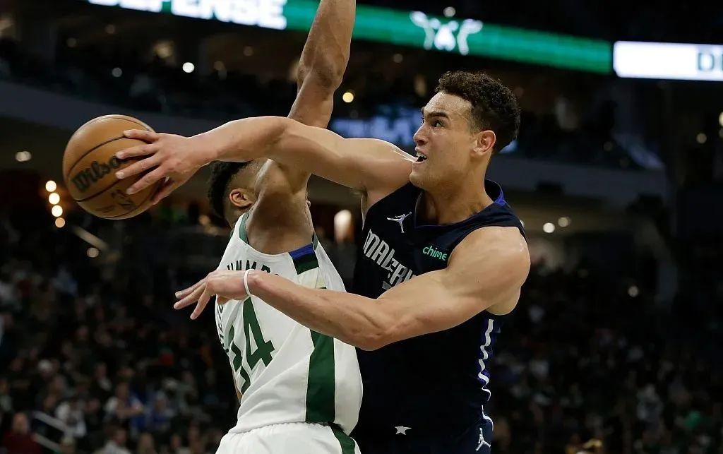 曾遭跟腱撕裂（东契奇的新罗宾！18投16中连赢唐斯字母哥 他曾遭遇跟腱撕裂+丧母）