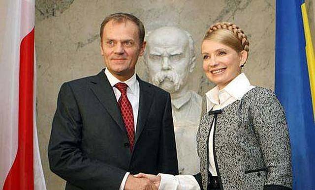 2011年季莫申科被曝牢房内与律师有染，乌监狱系统高官：视频真实