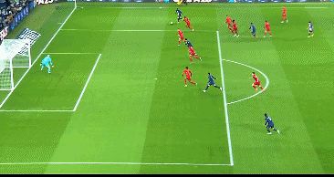 梅西世界杯停球视频（绝了！梅西0.5秒变魔术：左脚停，右脚射！19年神迹诞生）