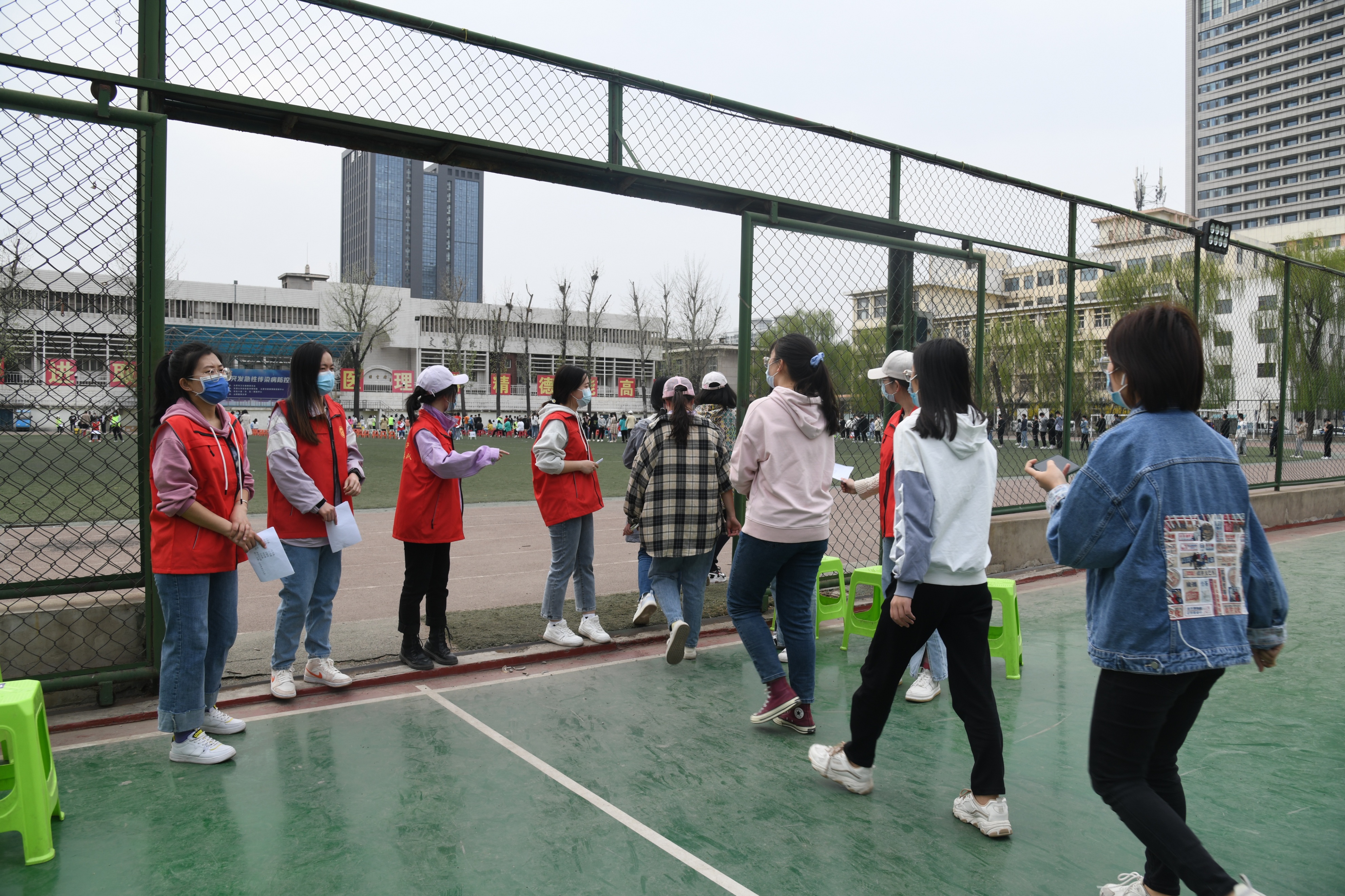 “团”结抗疫｜山西医科大学团委：筑牢校园防线，“青”媒体争做“疫勇军”