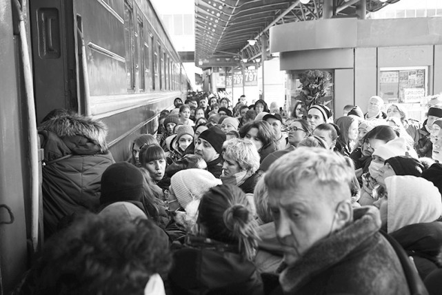 欧洲或爆发最严重难民危机（数十万乌克兰难民涌入邻国，欧洲或爆发70多年来最严重难民危机）-华海博客