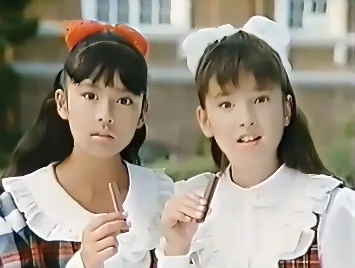 日本国民美少女始祖，曾和成龙一起主演电影！无数粉丝求她复出…