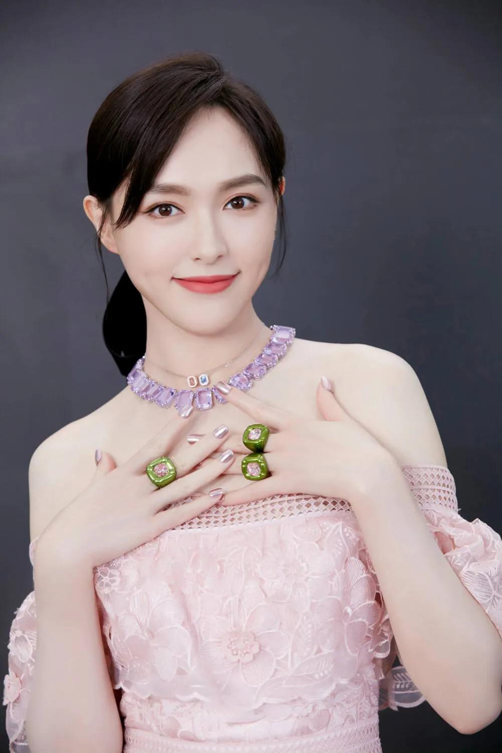 唐嫣：高清壁纸